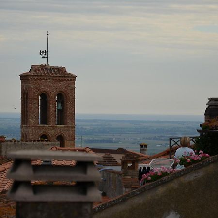 La Divina Dimora Il Castello Degli Spiriti Magni Apartment Montepescali Ruang foto