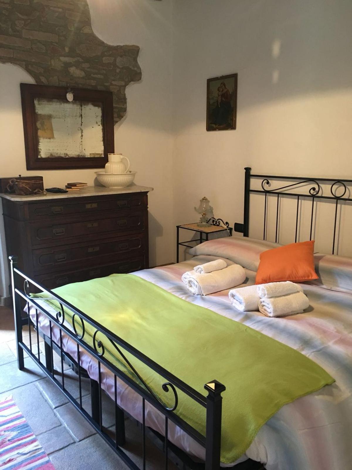 La Divina Dimora Il Castello Degli Spiriti Magni Apartment Montepescali Bagian luar foto